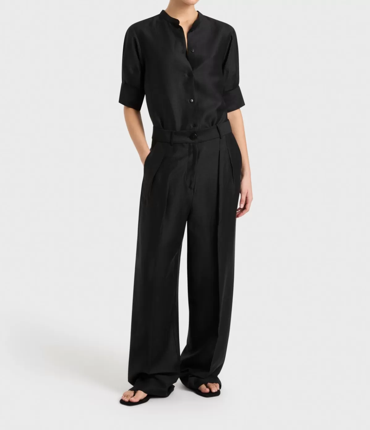 Bondi Born Bormio Pleat Trouser in Black Online