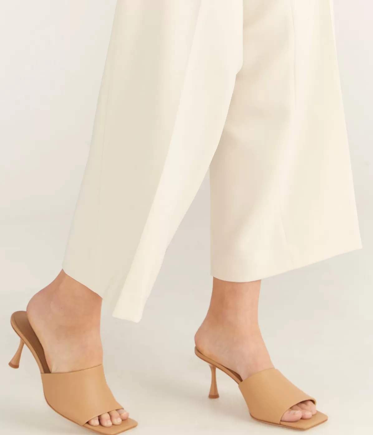 Studio Amelia Classic Mule Heel in Beige Clearance