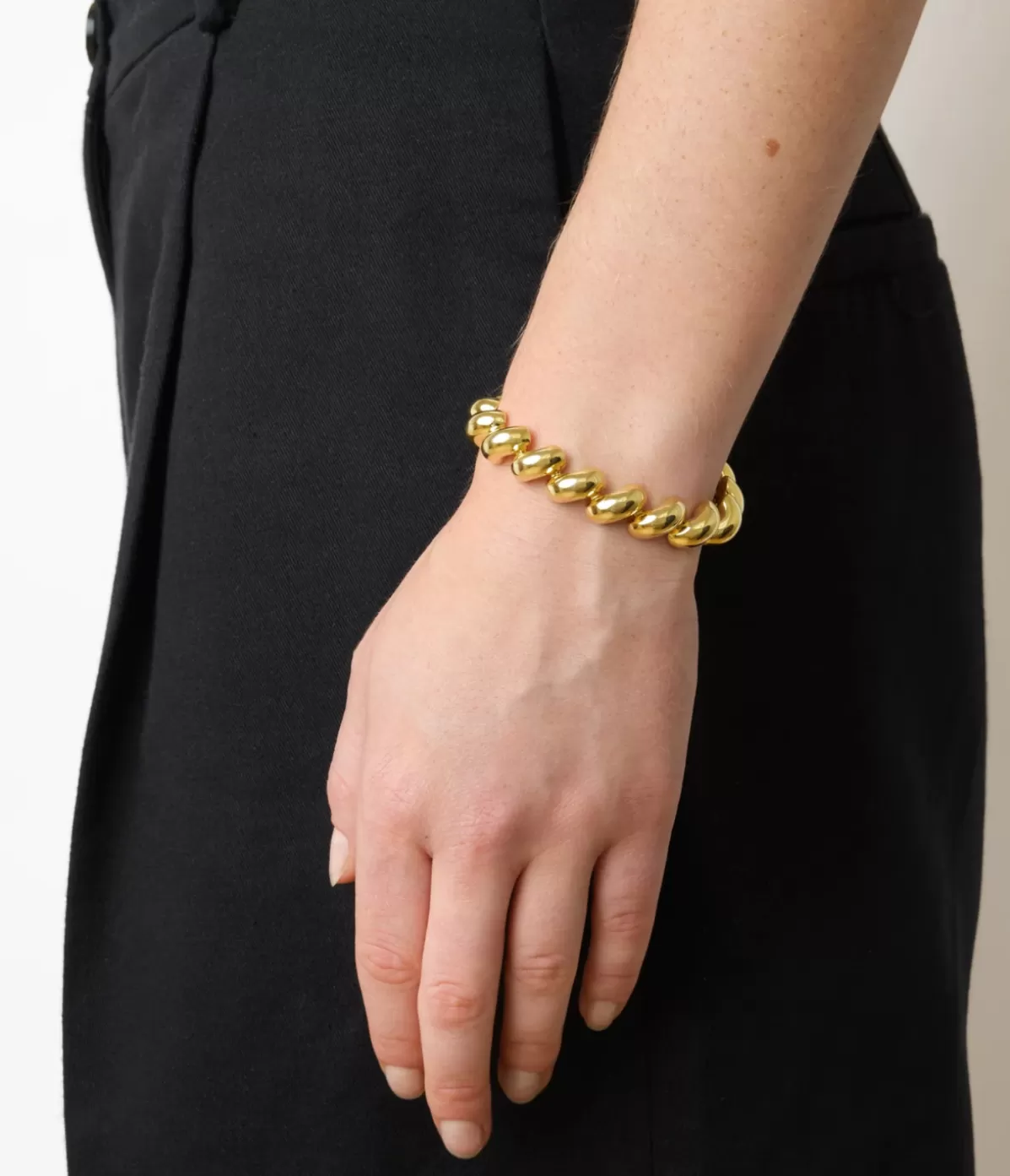 Lie Studio Edith Bracelet in Gold Cheap