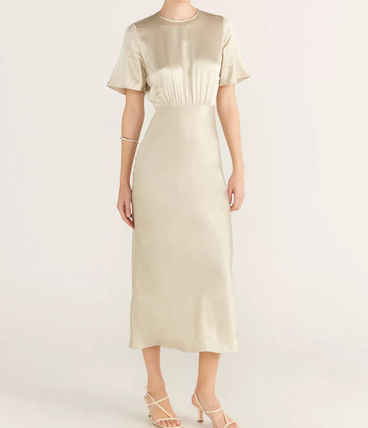 Samsoe Samsoe Salucinda Short Sleeve Dress in Abbey Stone Online