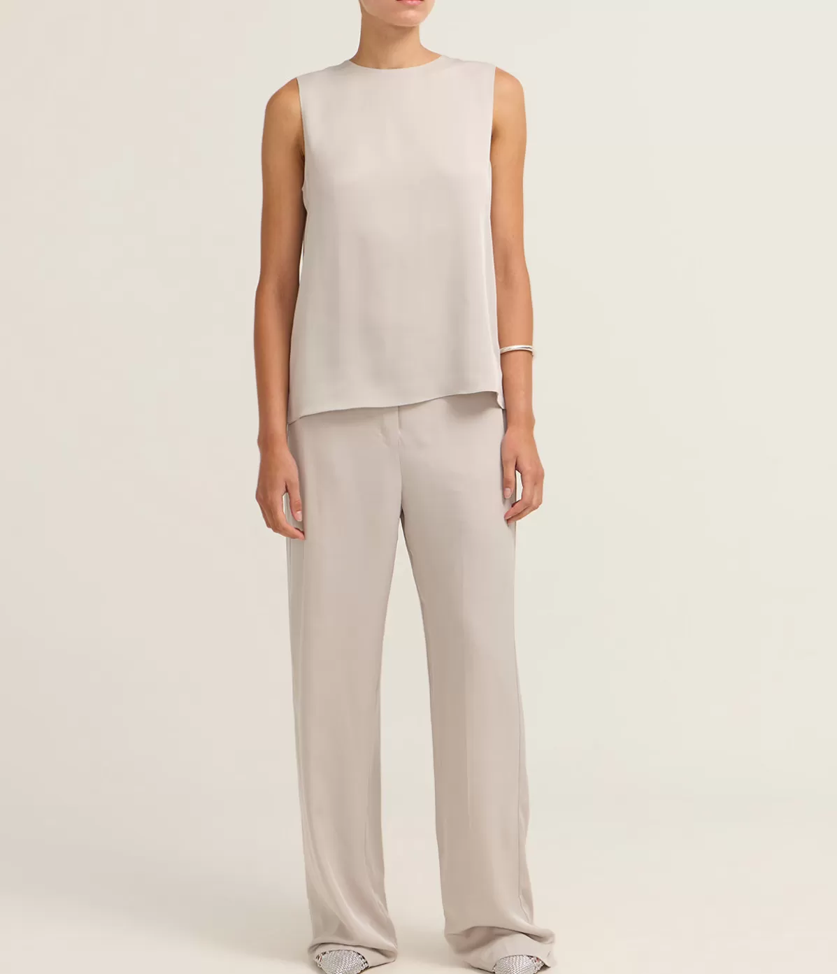 Theory Straight Shell Silk Top in Platinum Shop