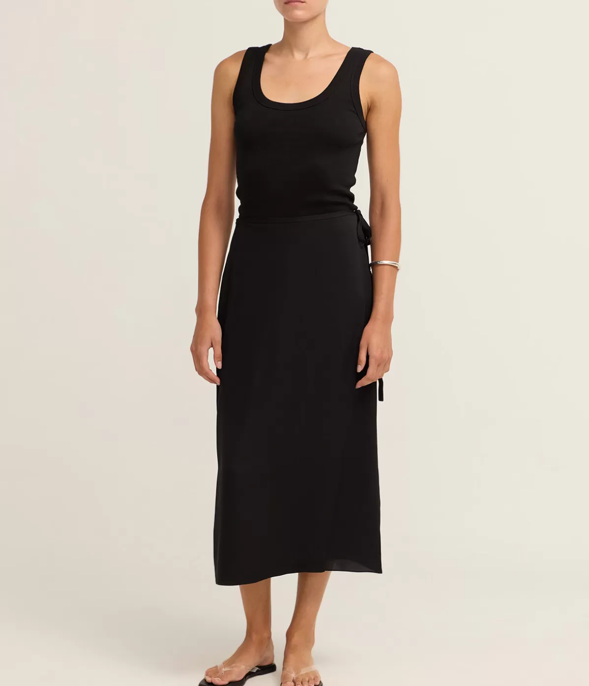 Theory Wrap Tie Midi Skirt in Black Fashion